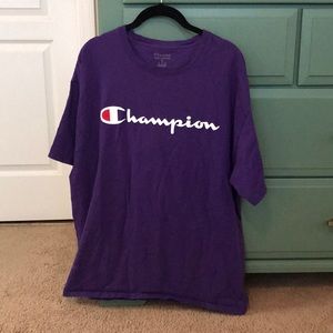 CHAMPION purple Tshirt